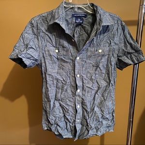 Old many button up shirt size S